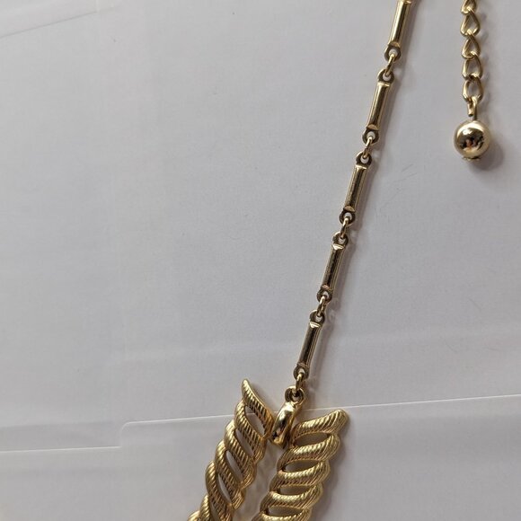 Vintage 16" Necklace Articulated 18k gold plated Vintage Rare and Elegant Unsign - Picture 7 of 10